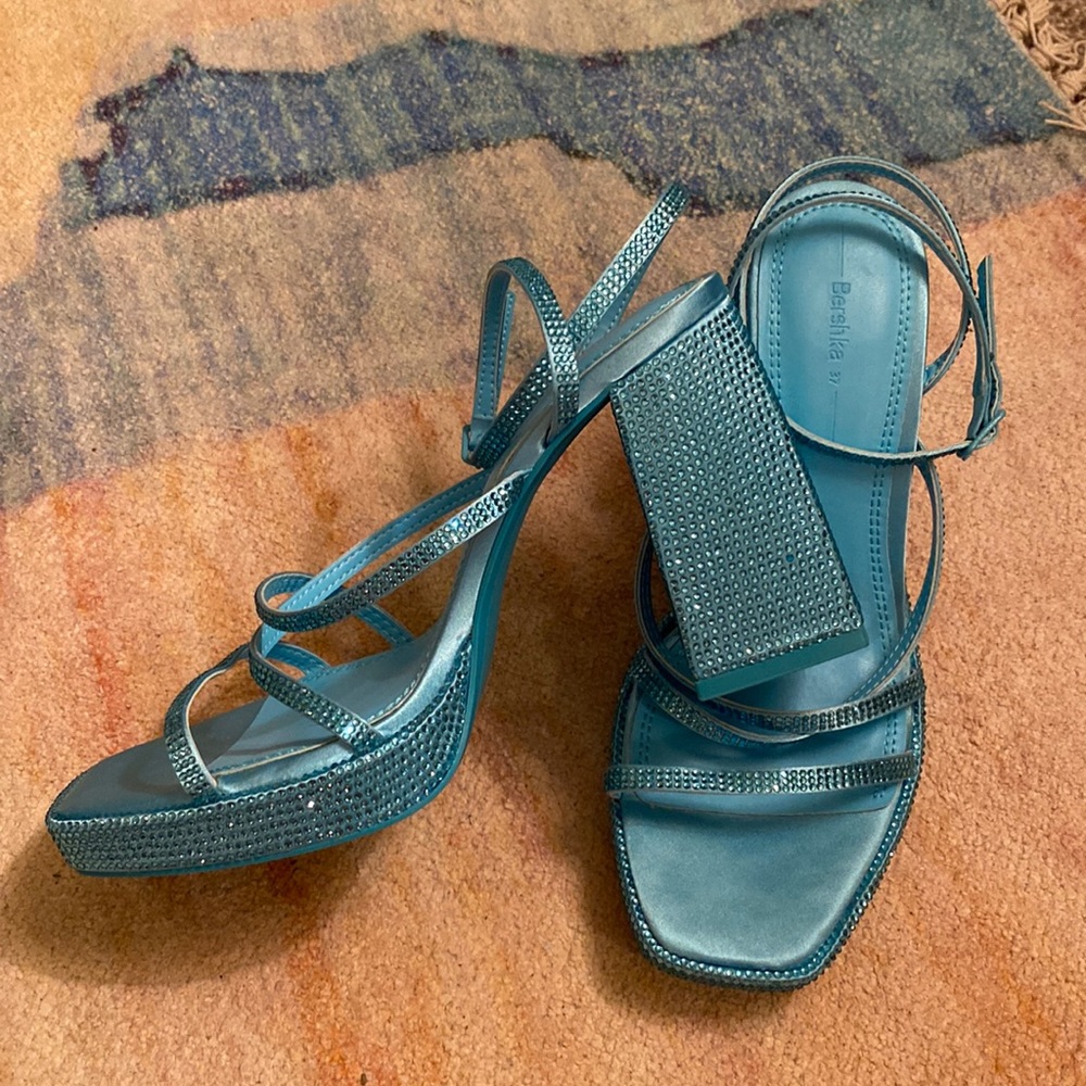 Bershka High Heel Platform Sandals with Rhinestones - Blue - Size 37, 6.5